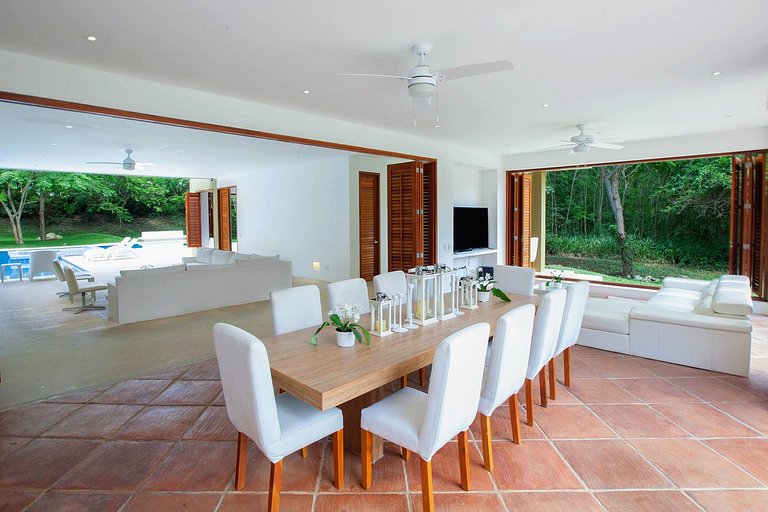 Anapoima, 5 habitaciones, mansión, club de golf.