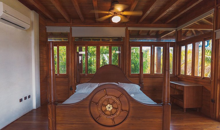 Car001 - Villa de plage avec piscine sur l'île de Tintipan