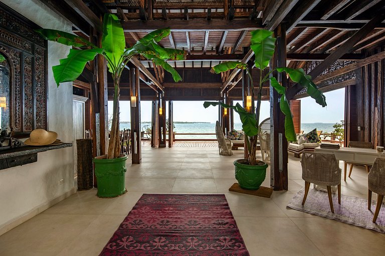 Car007 - Majestic villa in the amazing Islas del Rosario