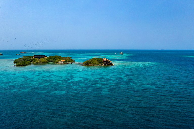 Car007 - Majestic villa in the amazing Islas del Rosario