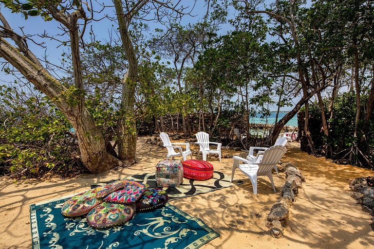 Car007 - Majestic villa in the amazing Islas del Rosario