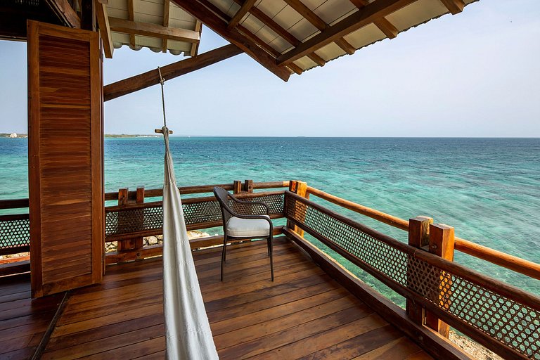 Car007 - Majestic villa in the amazing Islas del Rosario