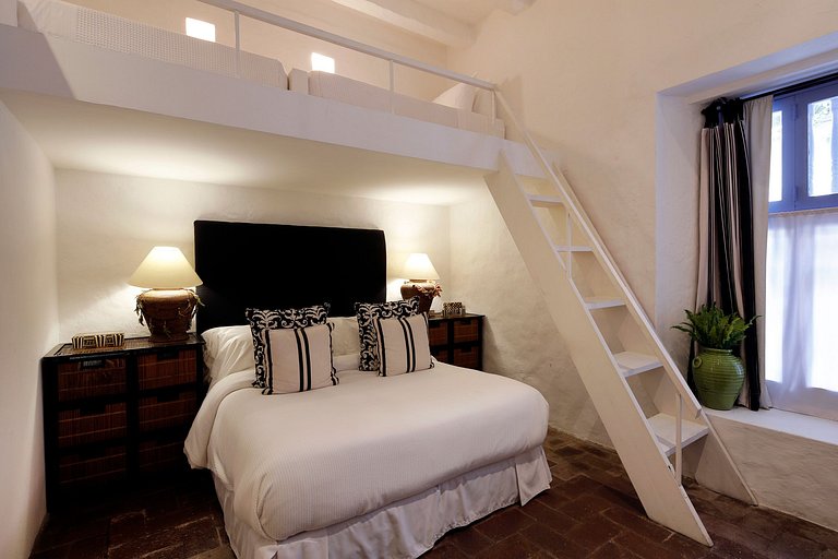 Car025 - Villa de 10 quartos com vista mar em Cartagena