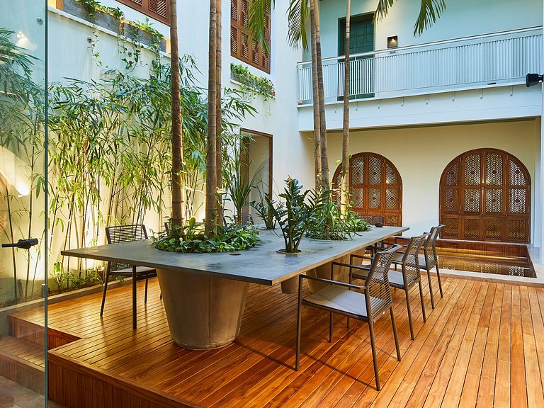 Car047 - Villa luxuosa com vista da cidade histórica