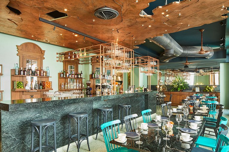 Car047 - Lujosa villa con vista a la ciudad histórica