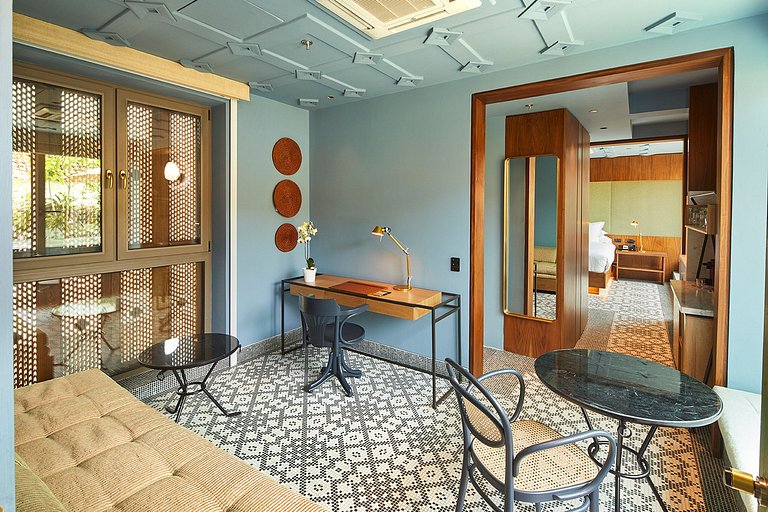 Car047 - Villa luxuosa com vista da cidade histórica