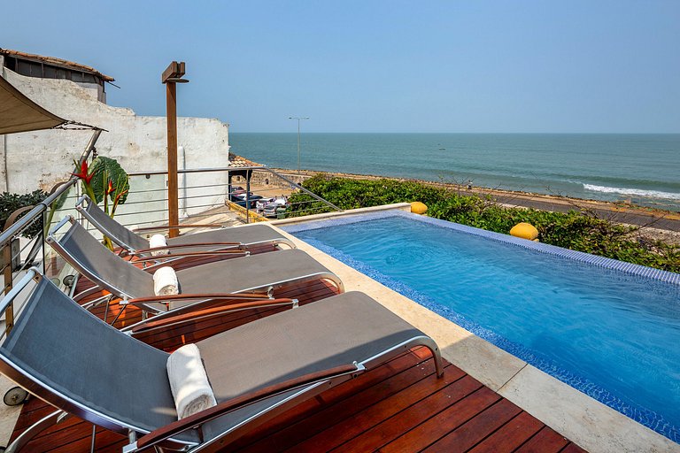 Car010 - House with pool in the Center of Cartagena