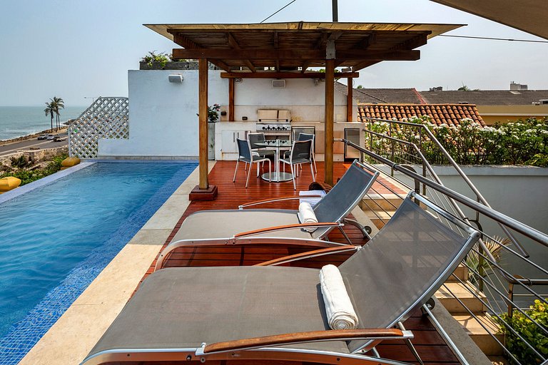 Car010 - House with pool in the Center of Cartagena