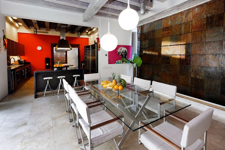 Car010 - Casa con piscina en Cartagena