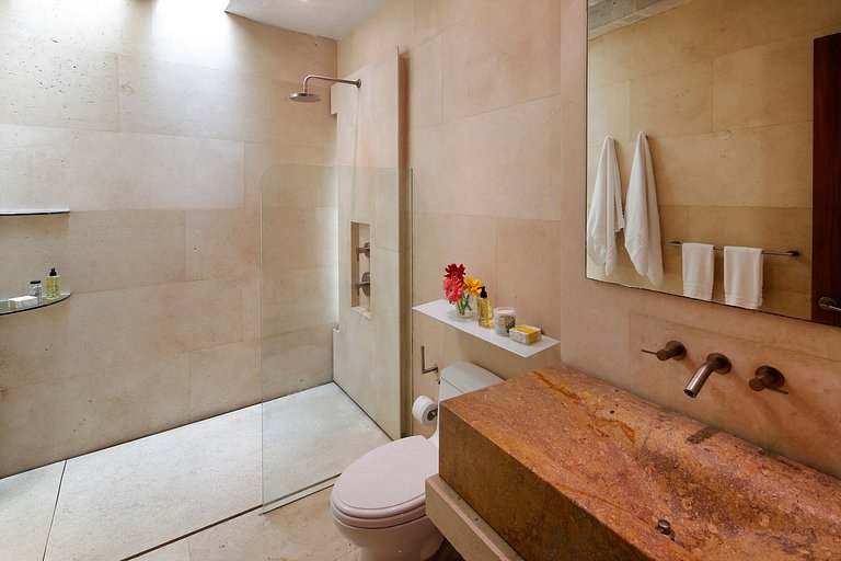 Car010 - Casa com piscina na cidade historica de Cartagena