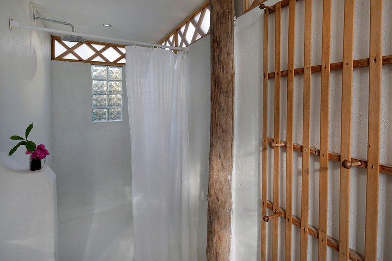 Car069 - 5 bedroom rustic house with pool in Cartagena