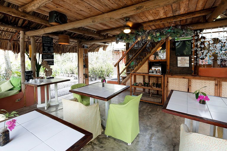 Car069 - Casa rustica com piscina em Cartagena