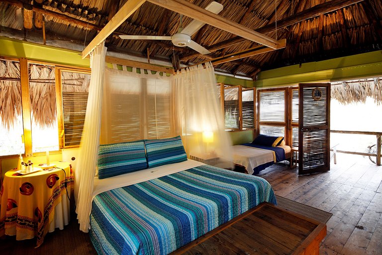 Car069 - Casa rústica de 5 dormitorios con piscina en Cartag