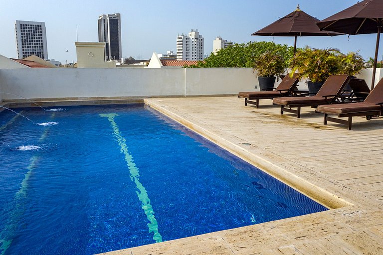 Car075 - Charming one bedroom apartment with rooftop pool