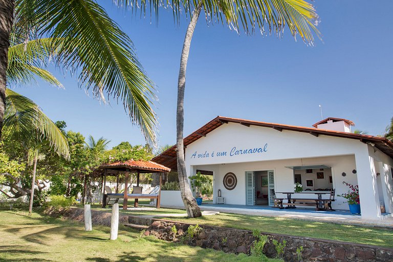 Cea001 - Villa en front de mer piscine et jardin