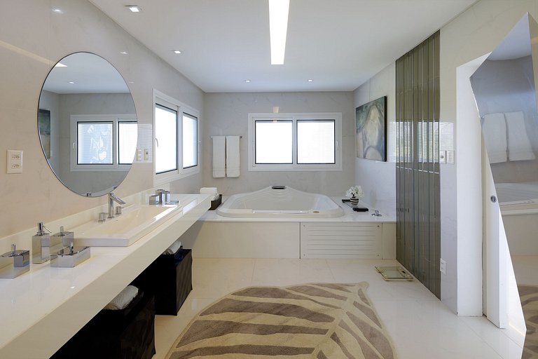 Bah450 - Luxuosa mansão próxima a praia em Camaçari