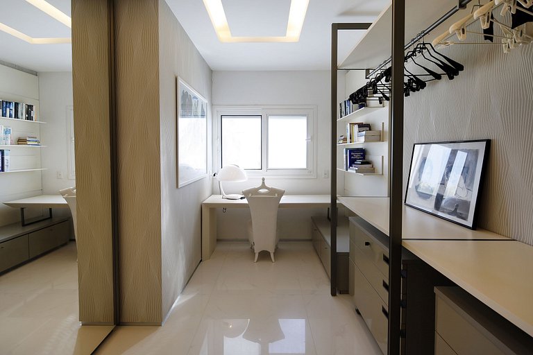 Bah450 - Luxurious mansion near the beach in Camaçari