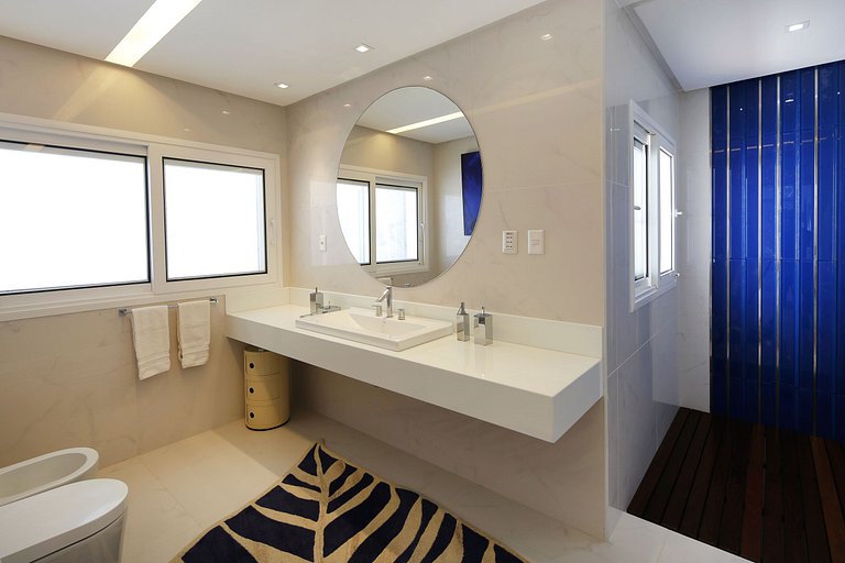 Bah450 - Luxuosa mansão próxima a praia em Camaçari