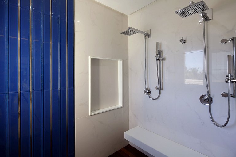 Bah450 - Luxuosa mansão próxima a praia em Camaçari