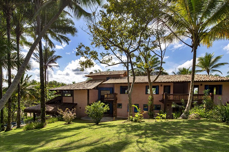 Bah165 - Casa de praia com 6 quartos em Itacaré