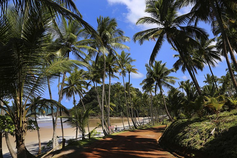 Bah165 - Casa de praia com 6 quartos em Itacaré