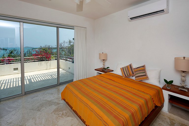 Car029 - Villa with oceanfront pool in Barú