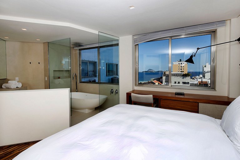 Rio099 - Linda cobertura de 3 quartos em Ipanema