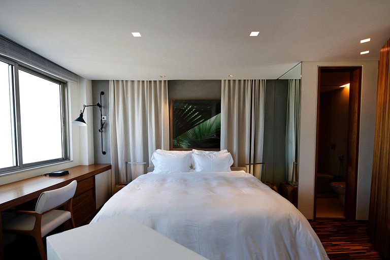 Rio099 - Linda cobertura de 3 quartos em Ipanema