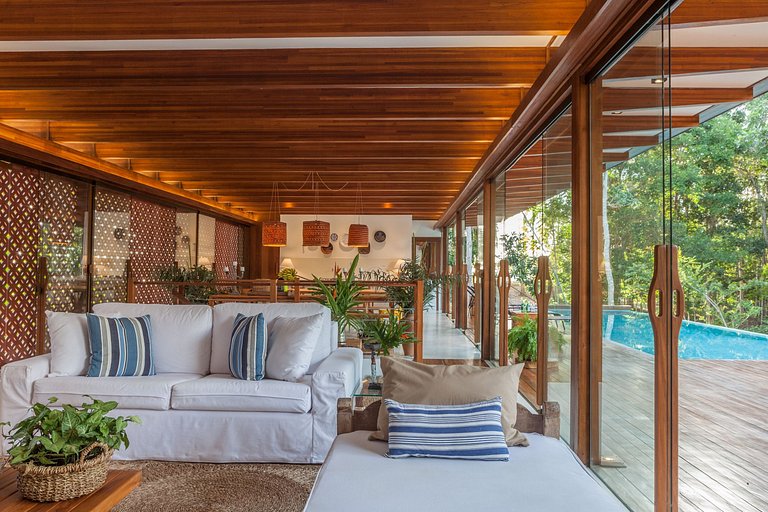 Bah029 - Modern and spacious villa near the Quadrado