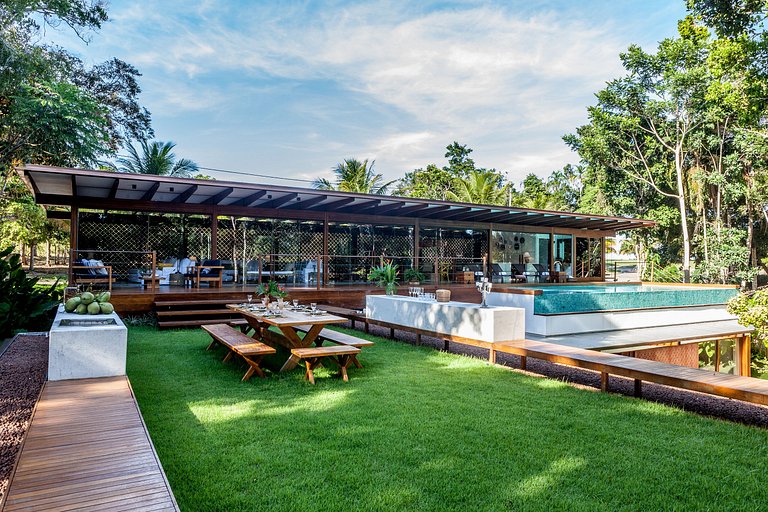Bah029 - Modern and spacious villa near the Quadrado