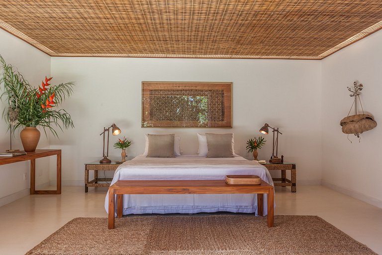Bah029 - Modern and spacious villa near the Quadrado