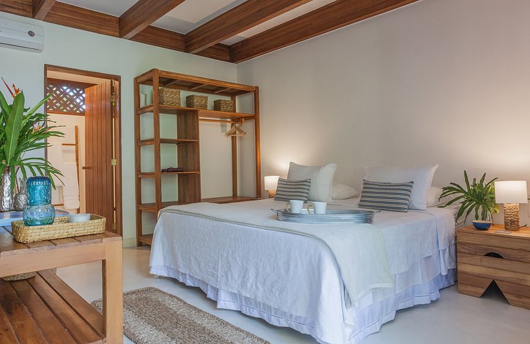 Bah029 - Modern and spacious villa near the Quadrado