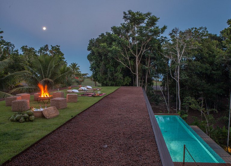 Bah029 - Modern and spacious villa near the Quadrado