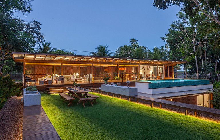Bah029 - Modern and spacious villa near the Quadrado