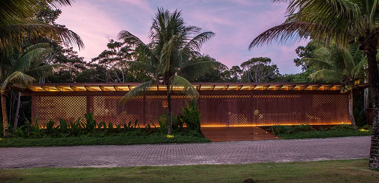 Bah029 - Modern and spacious villa near the Quadrado