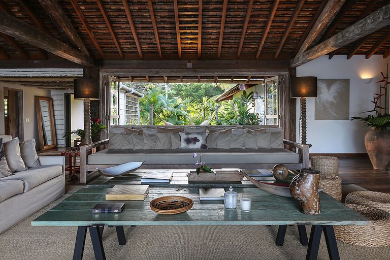 Bah027 - Design unique, piscine et vue sur la mer