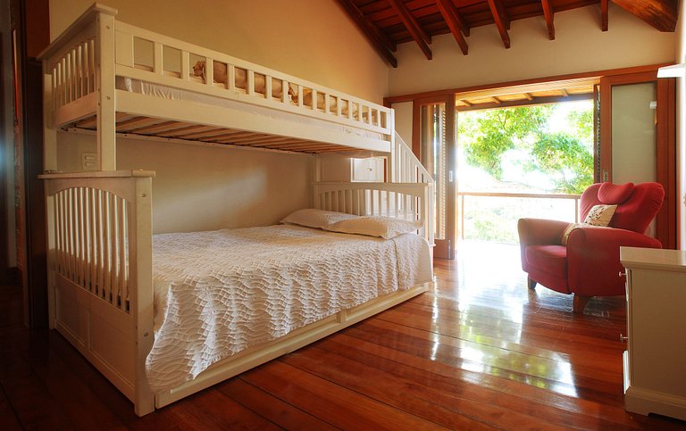Buz022 - Stunning 4-bedroom villa in Buzios