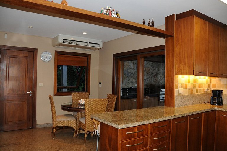 Casa de lujo en Buzios, Playa Bones, con vista al mar, Mansi