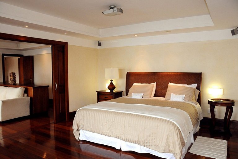 Casa de lujo en Buzios, Playa Bones, con vista al mar, Mansi