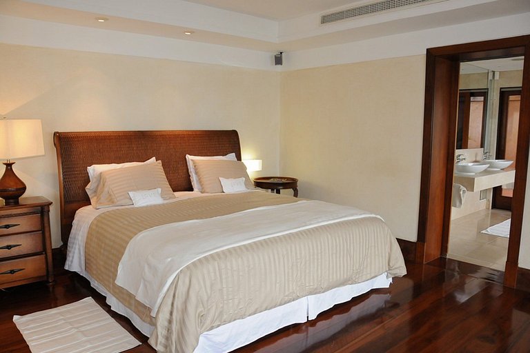 Maison de Prestige dans Buzios, Ossos's Beach, Ocean View, L
