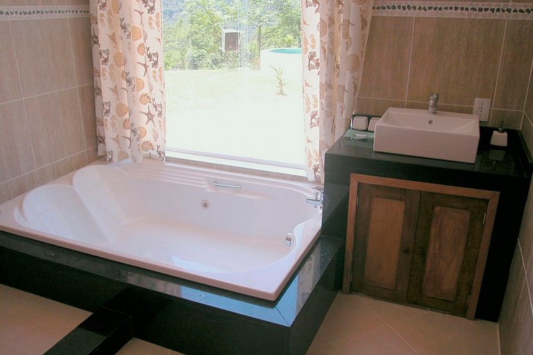 Vacation House, House in Paraty, waterfalls, Confort, Tranqu
