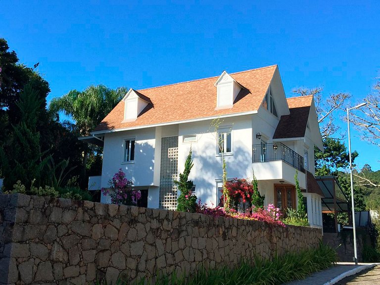Flo020 - Linda casa vitoriana com piscina em Florianópolis