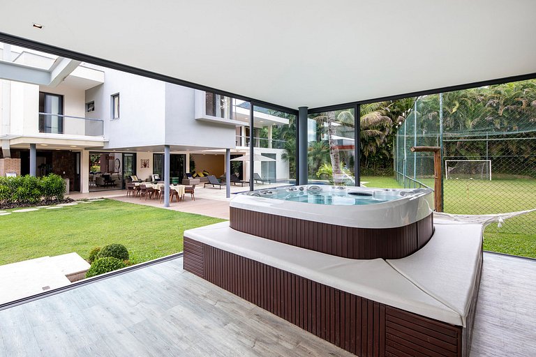 Ang045 - Villa à Angra dos Reis
