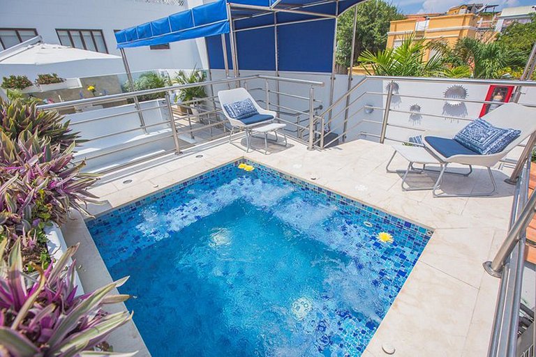 Car036 - Beautiful luxury villa with pool in Cartagena