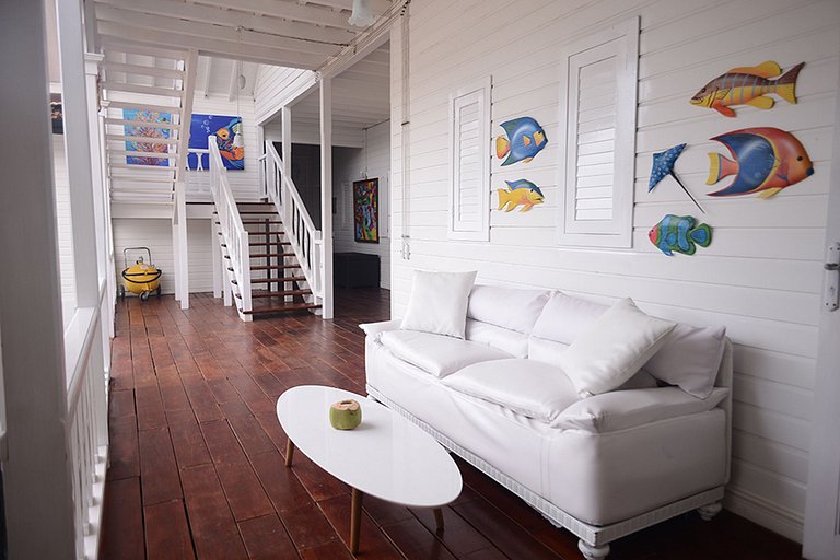 Car074 - Beautiful beachfront house with pool in Cartagena