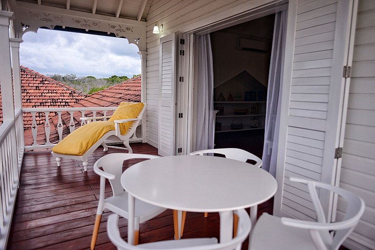 Car074 - Beautiful beachfront house with pool in Cartagena