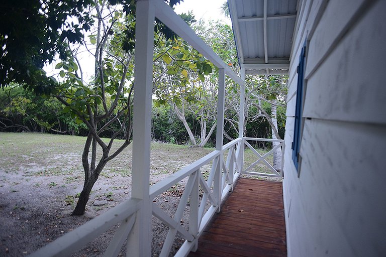 Car074 - Beautiful beachfront house with pool in Cartagena