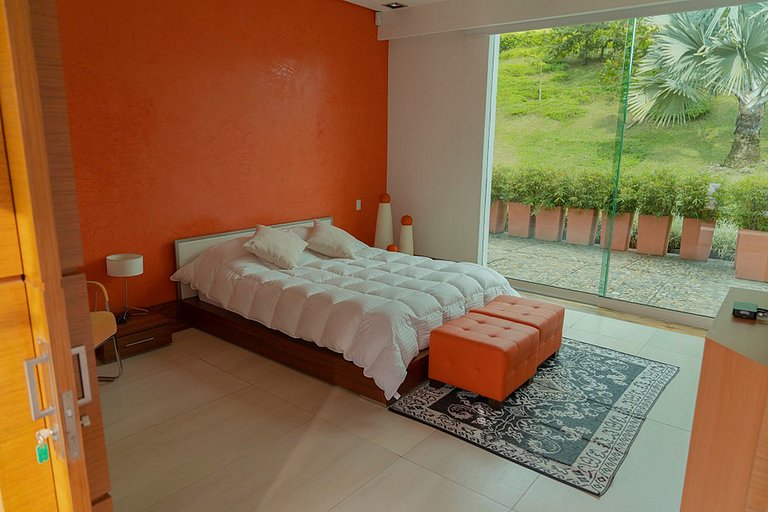 Med048 - Lujosa villa de campo cerca de Medellín