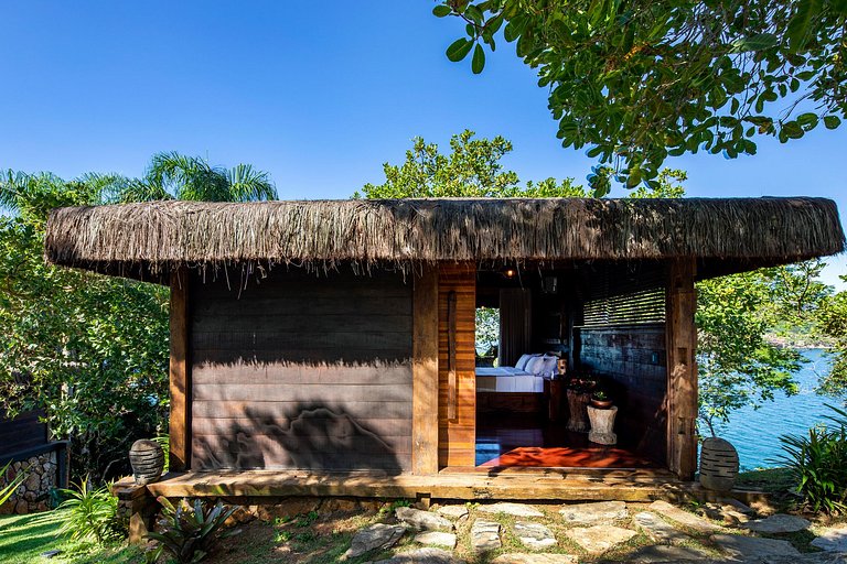 Ang002 - Private Island in Angra dos Reis