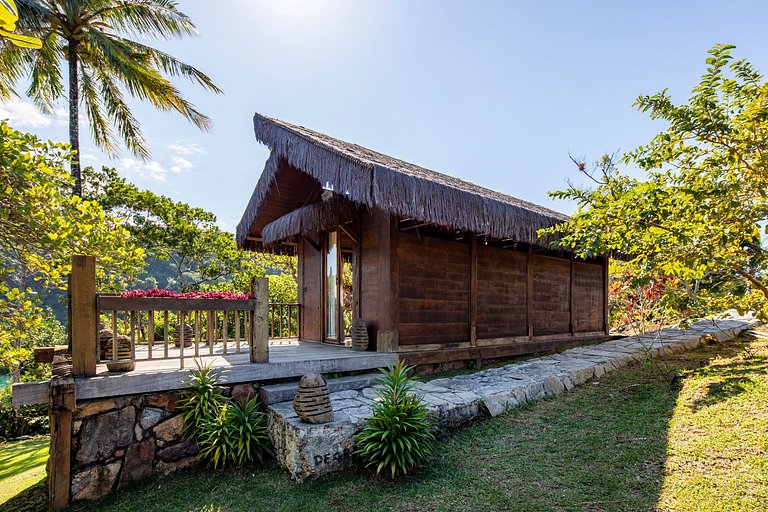 Ang002 - Private Island in Angra dos Reis